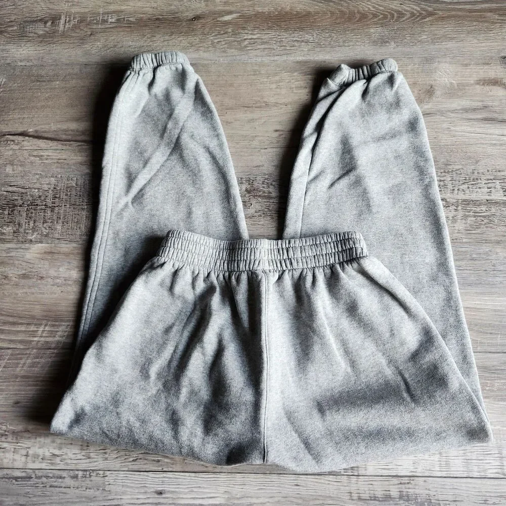 Nike joggers excellent
